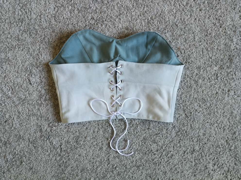 corset-upcycling-2